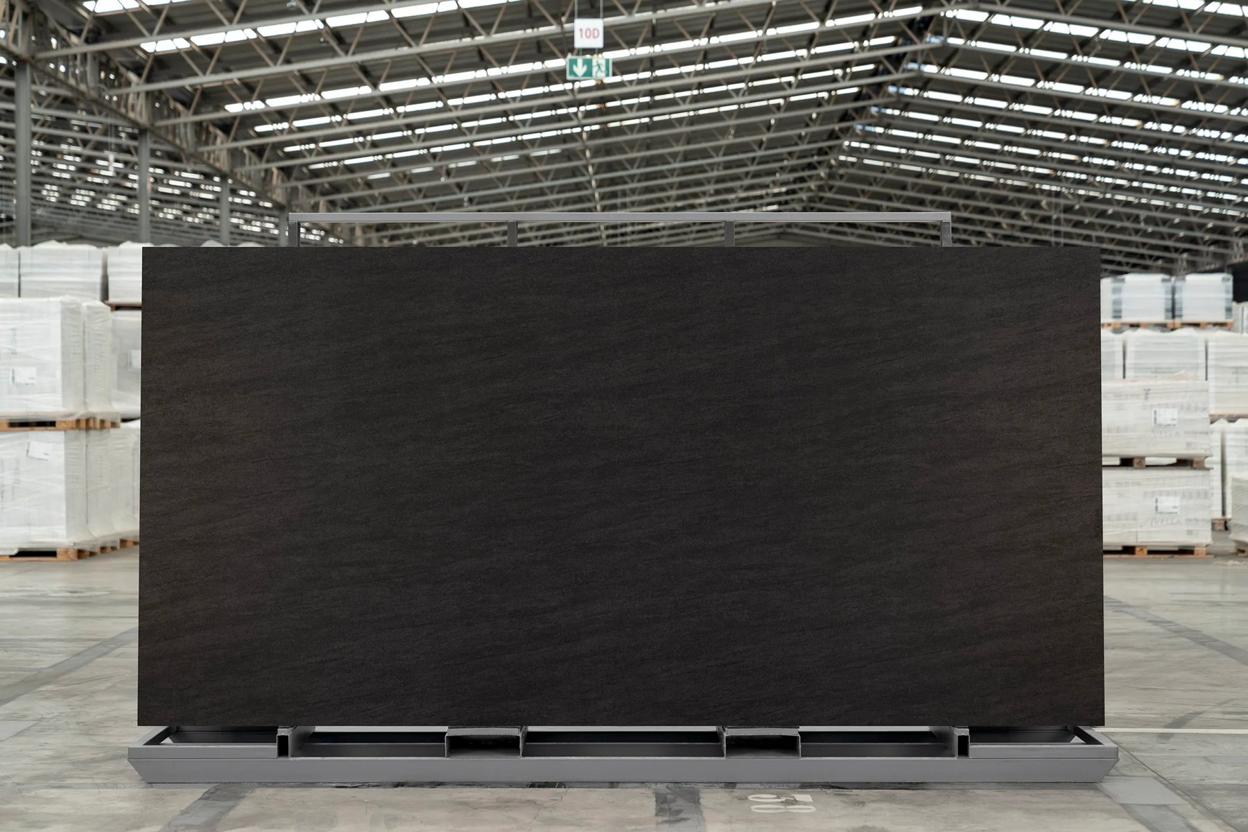 Ascale Etna Black — ภาพจากผู้ผลิต 1