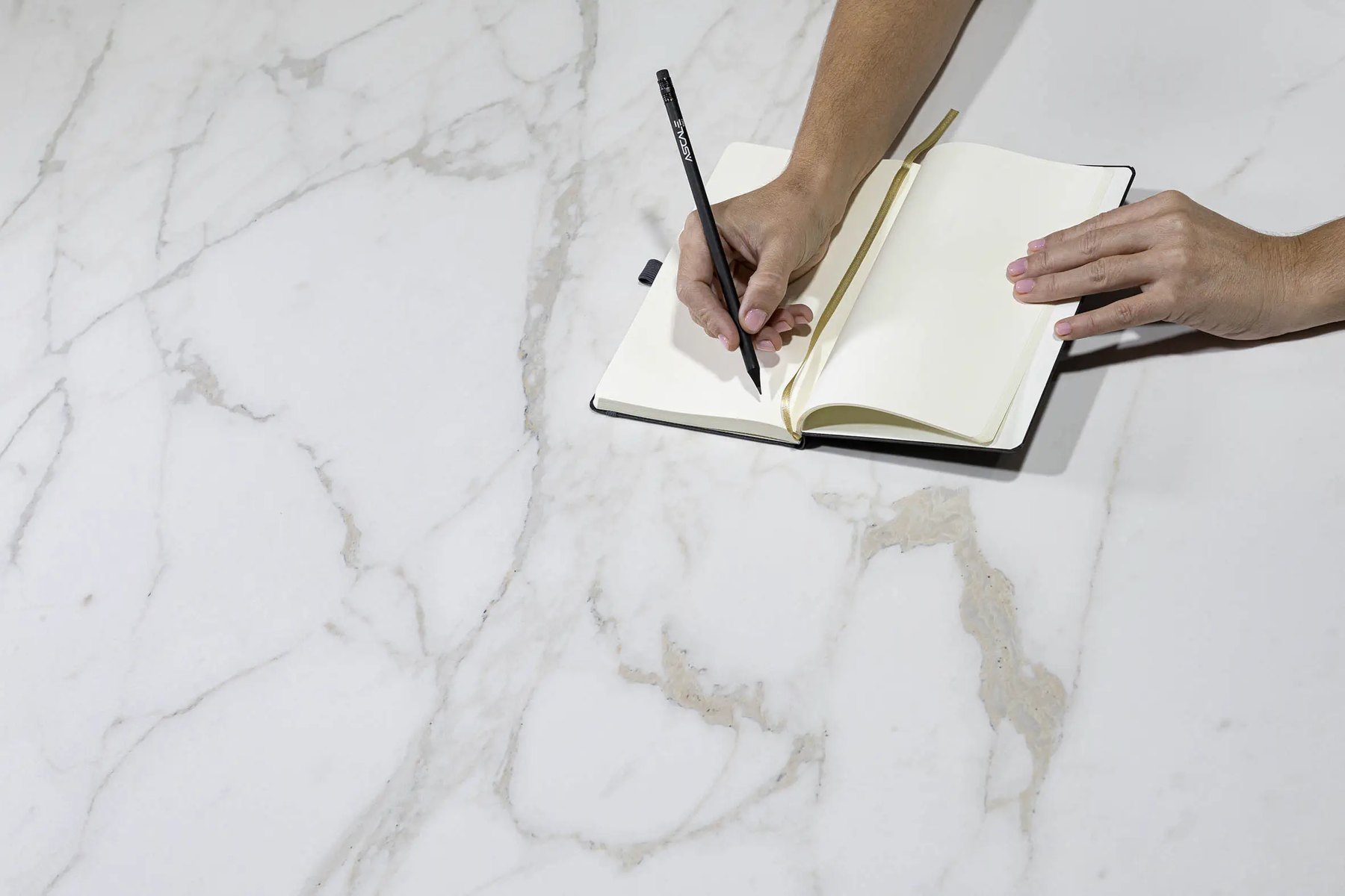 Ascale Vagli Gold — ภาพจากผู้ผลิต 2